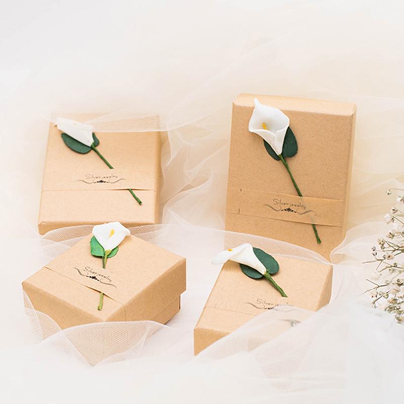 Gypsophila Necklace