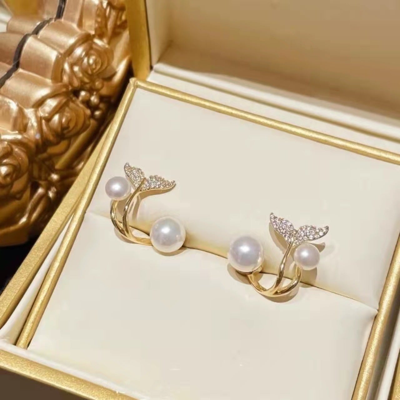 Mermaid Tail Pearl Earrings