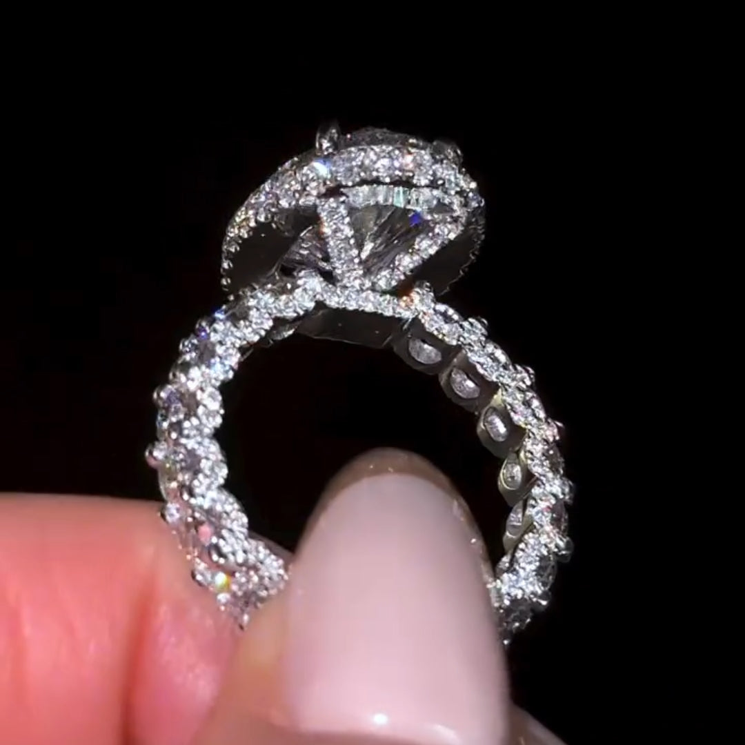 Gorgeous Hidden Halo Oval Cut 4.0ct Engagement Ring In Sterling Silver