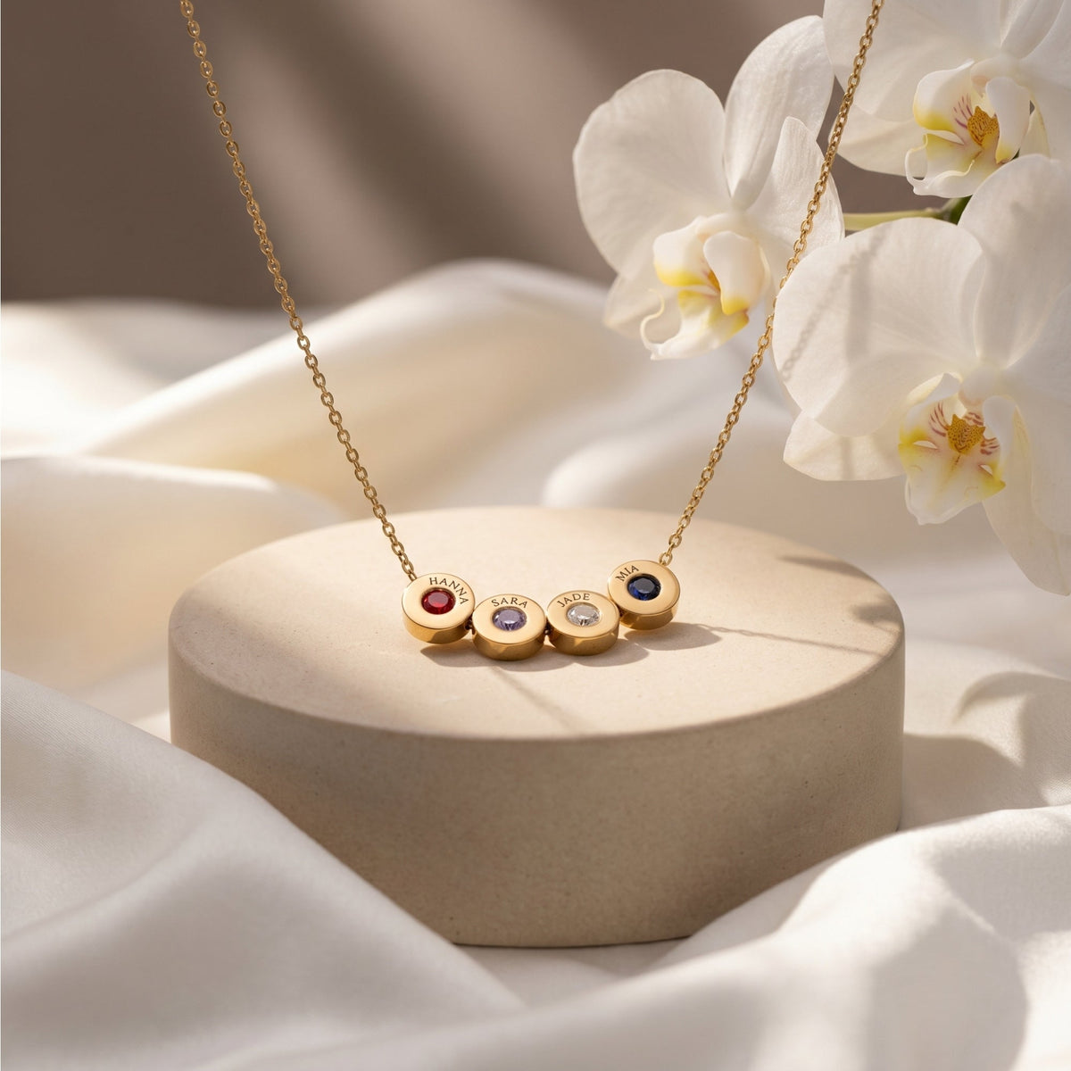 The Lucenna Necklace