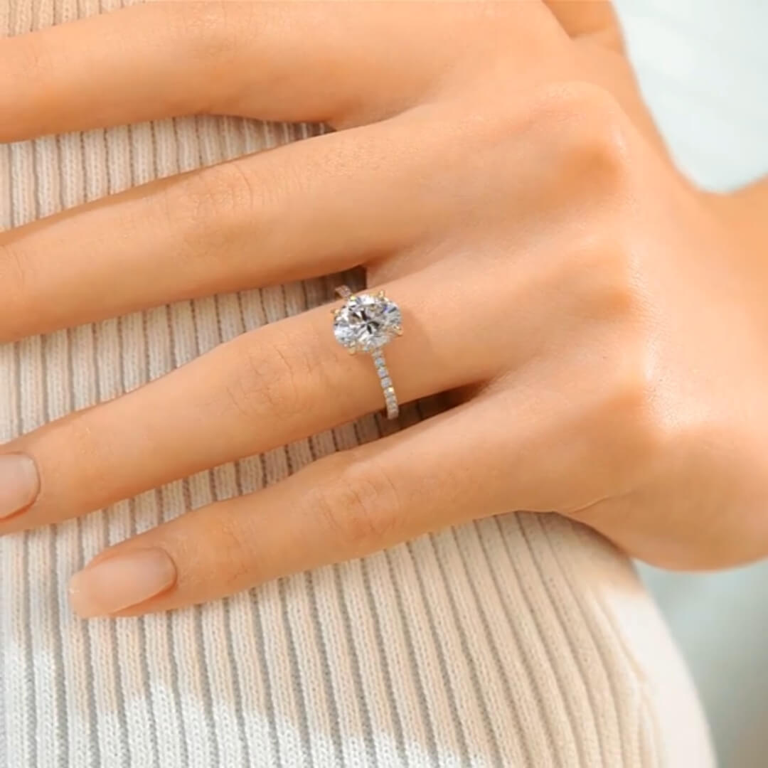 Radiating  Solarii Moissanite 3.0ct Oval Cut 925 Sterling Silver Hidden Halo Engagement Ring