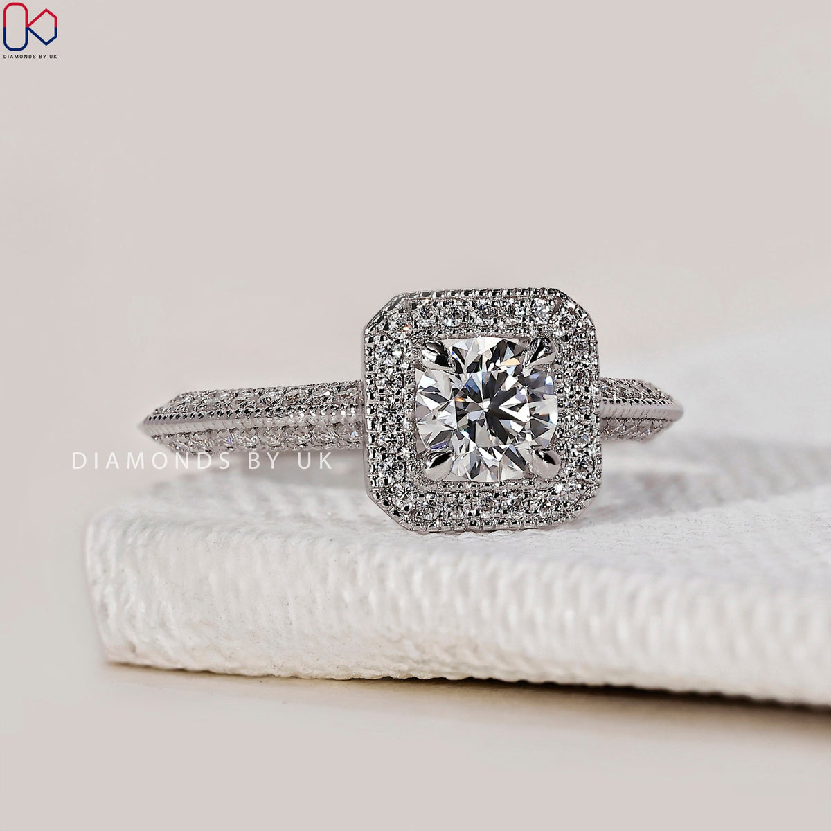 White Gold Round Halo Engagement Ring