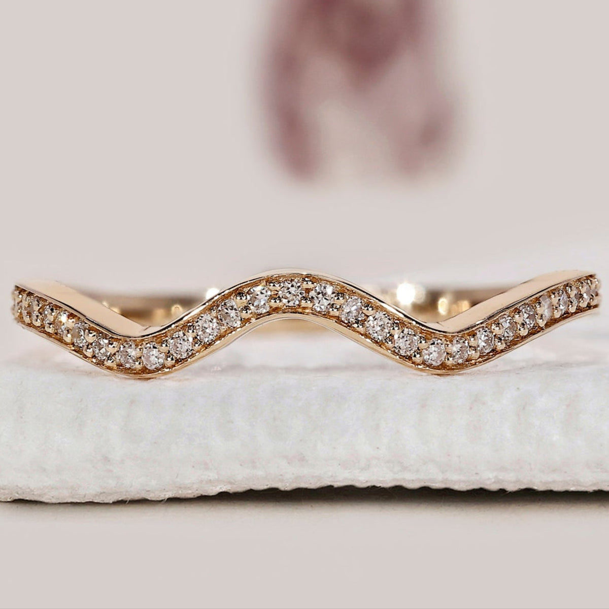 Round Diamond Wave Eternity Band