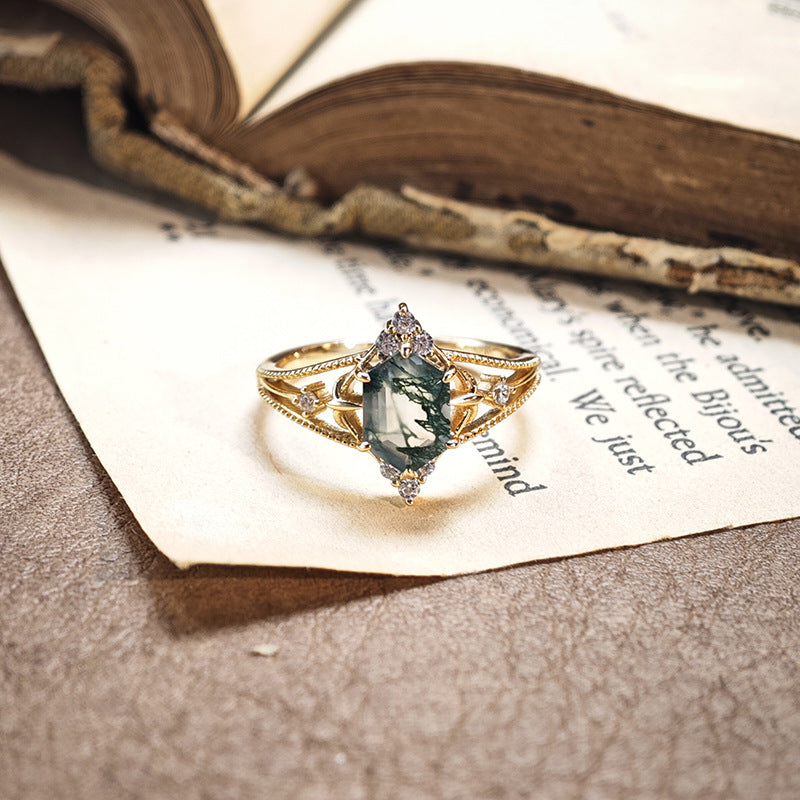 Vintage Moss Agate Hollow Ring