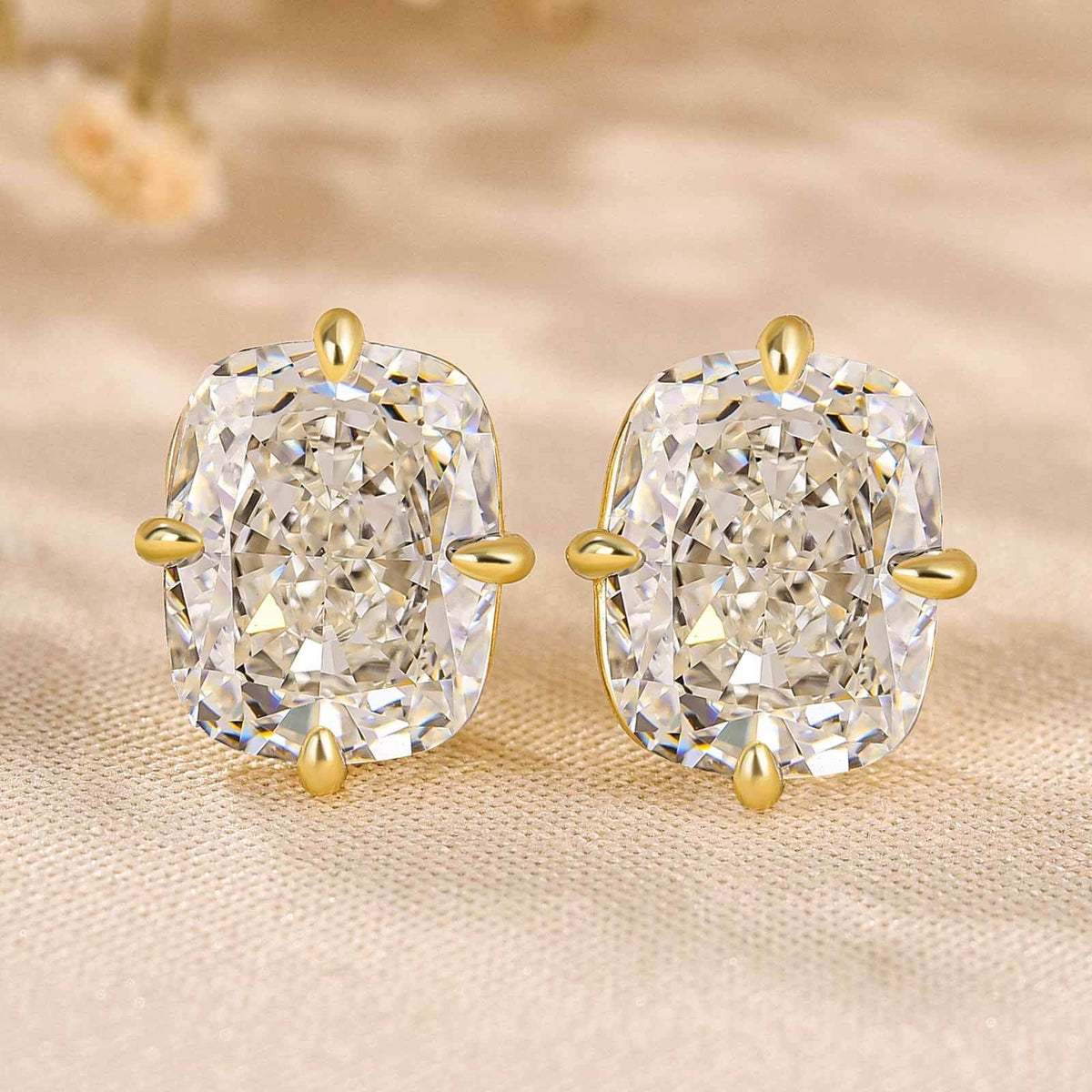 Luxurious Cushion Cut Women's Stud Earrings In Sterling Silver