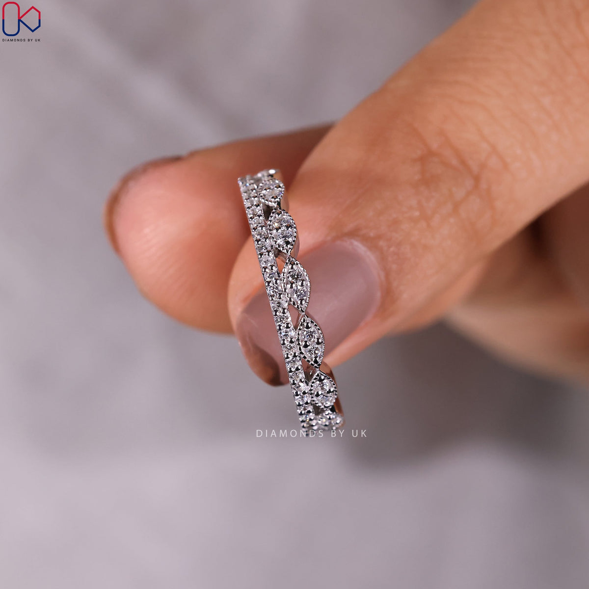 Round Diamond Double Row Wedding Band