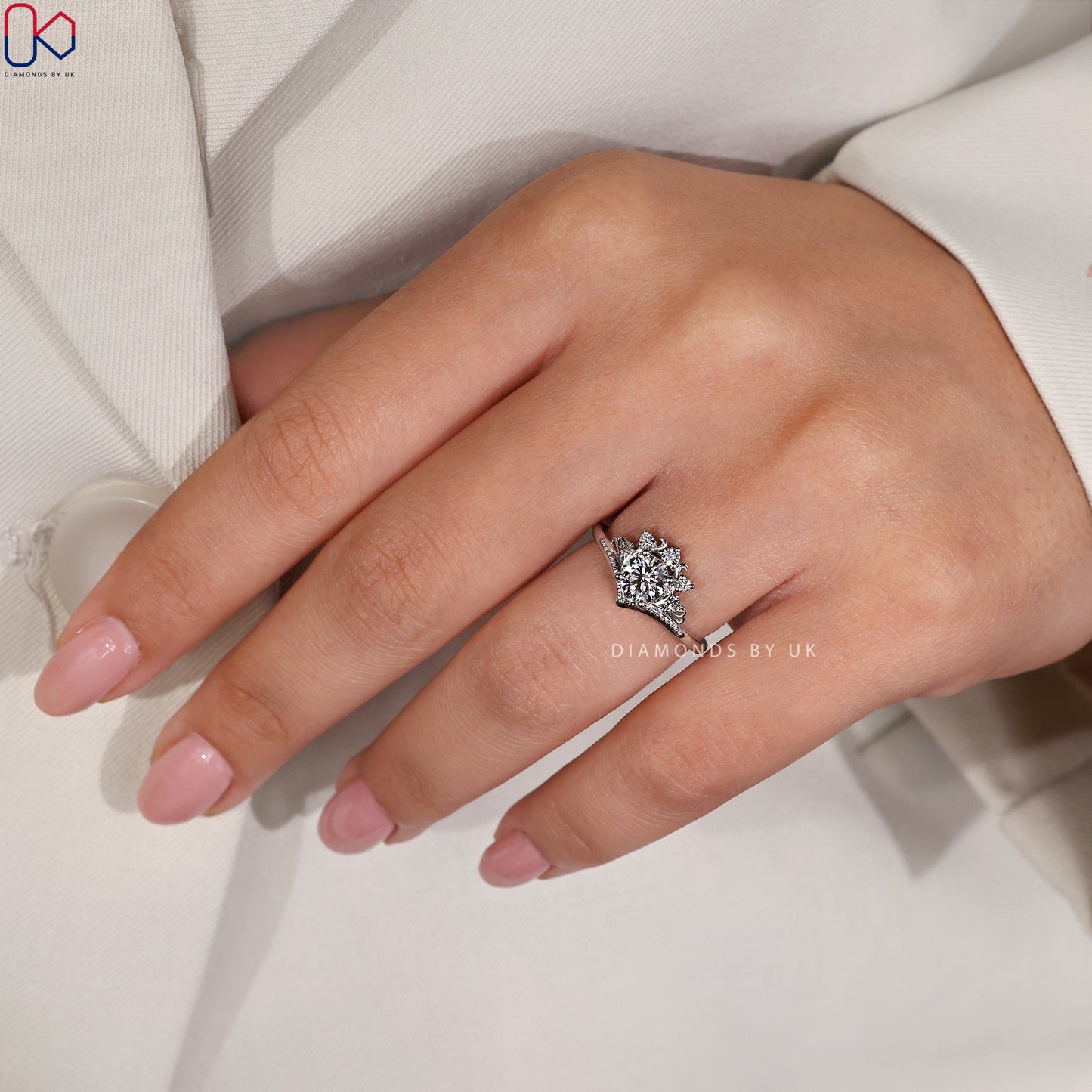 Art Deco Engagement Ring - Round Diamond