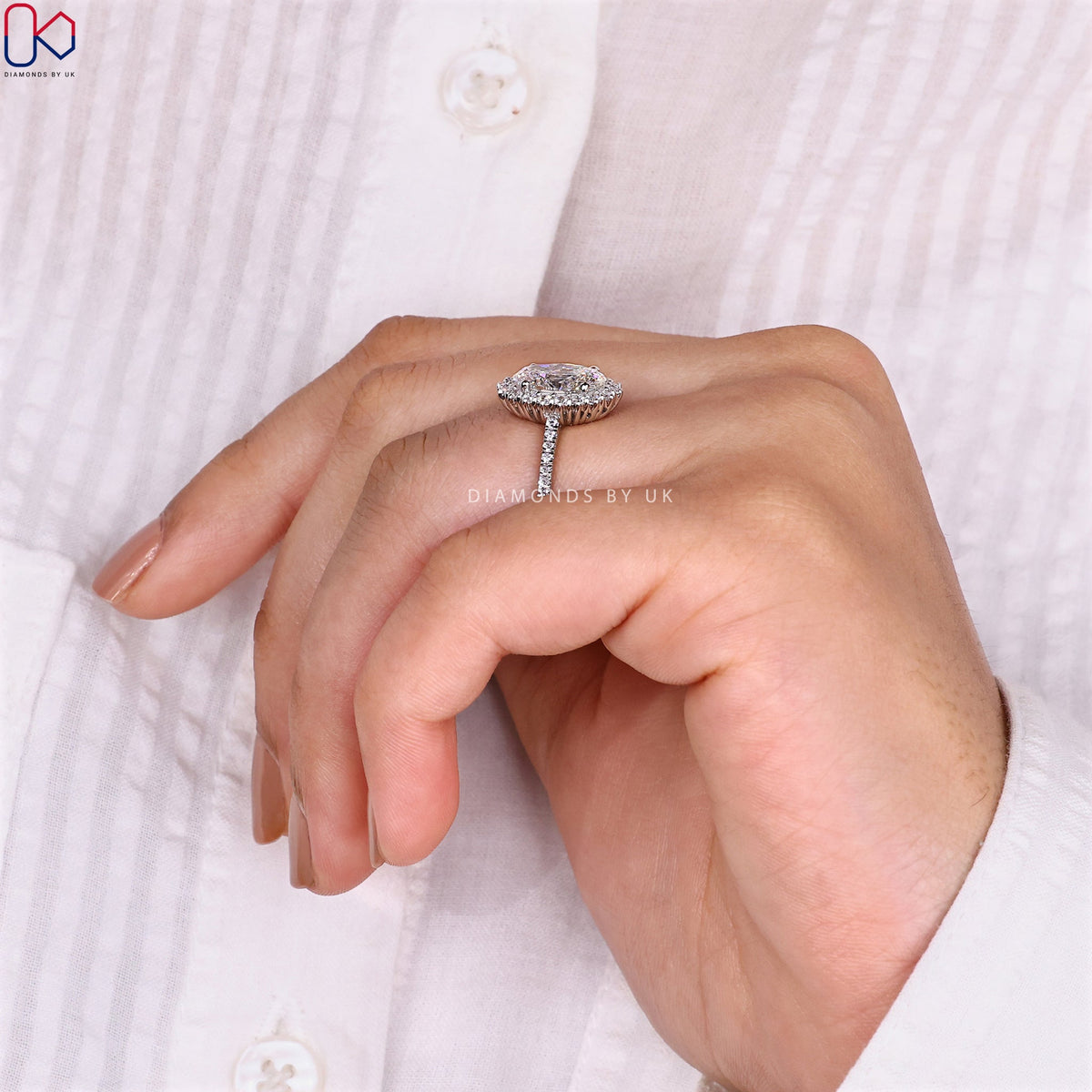 Oval Halo Engagement Ring - Pave Setting