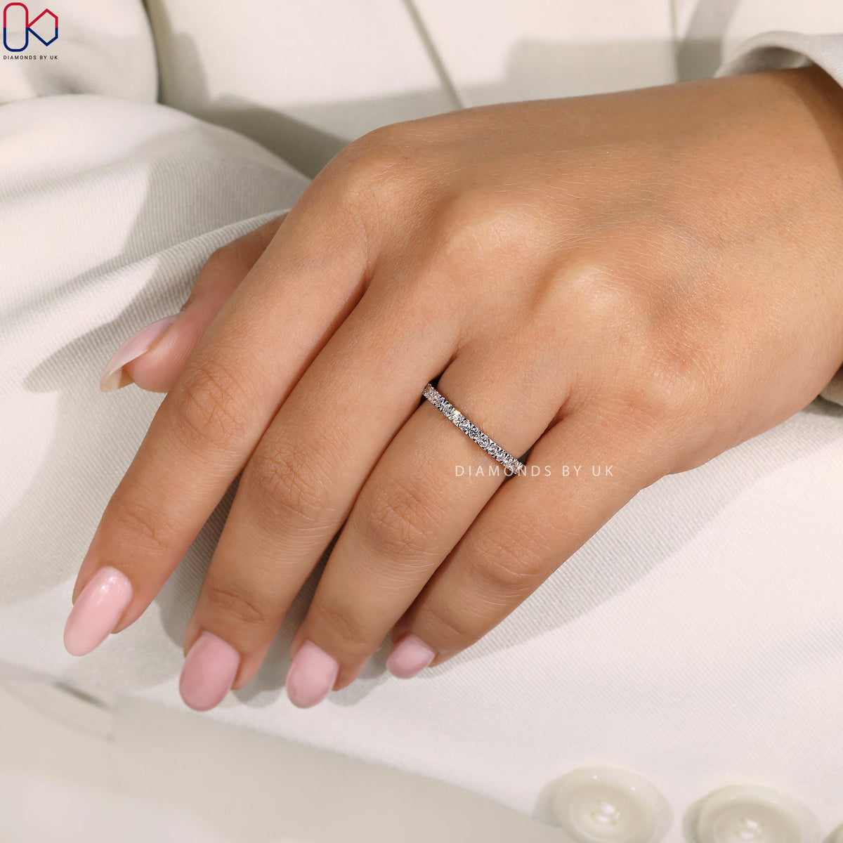 Round Diamond Eternity Band White Gold