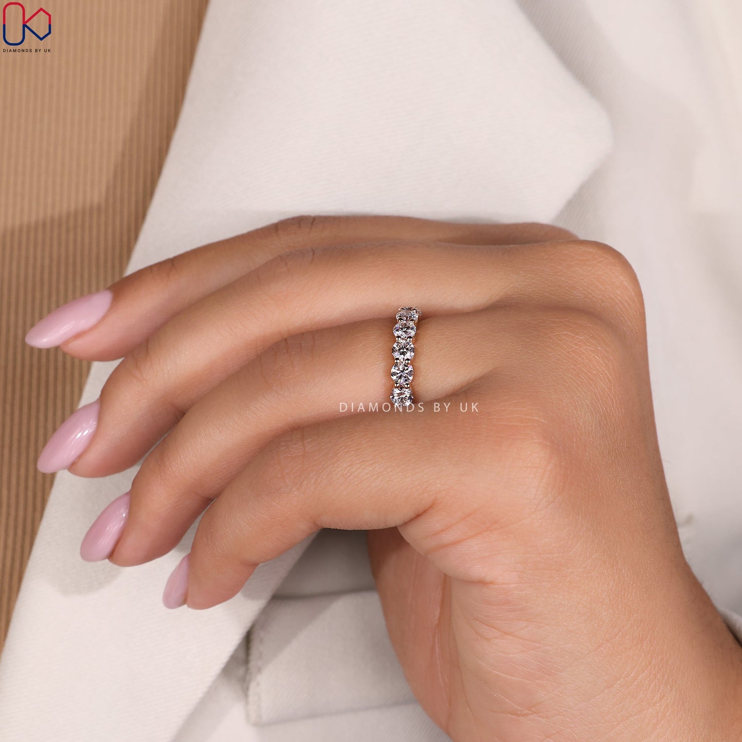Half Eternity Band – Round Diamonds