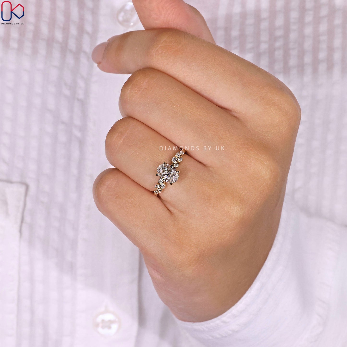 Oval Cut Diamond Ring With Zig Zag Shank Band