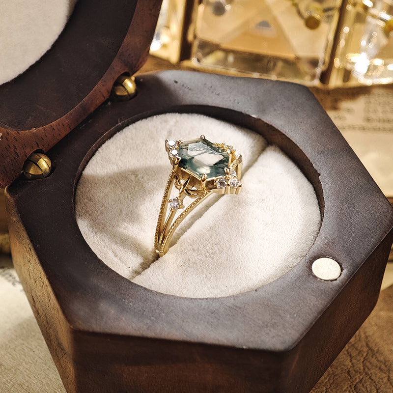 Vintage Moss Agate Hollow Ring