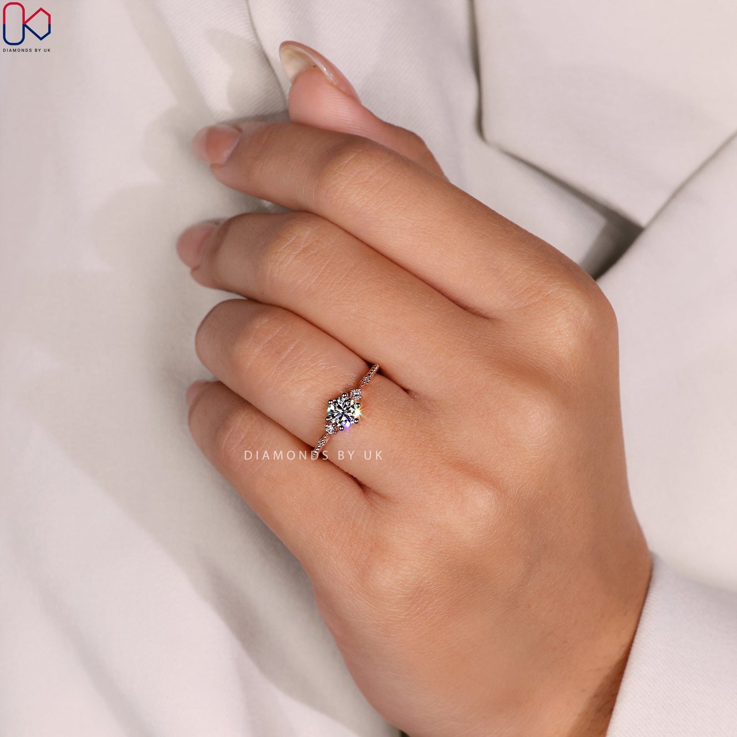 Vintage Diamond Engagement Ring - Round Diamond