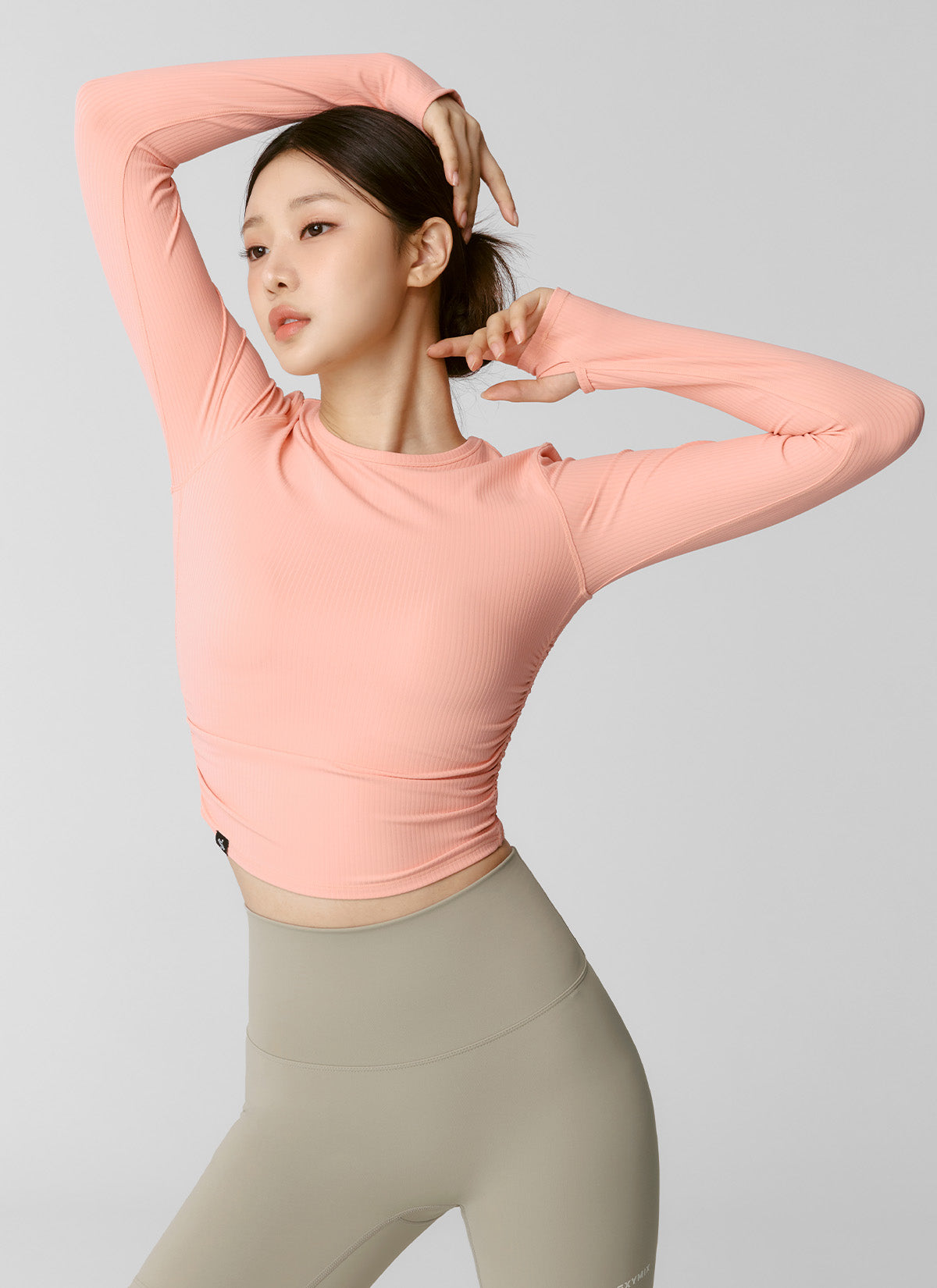 Side Shirring Crop Long Sleeve