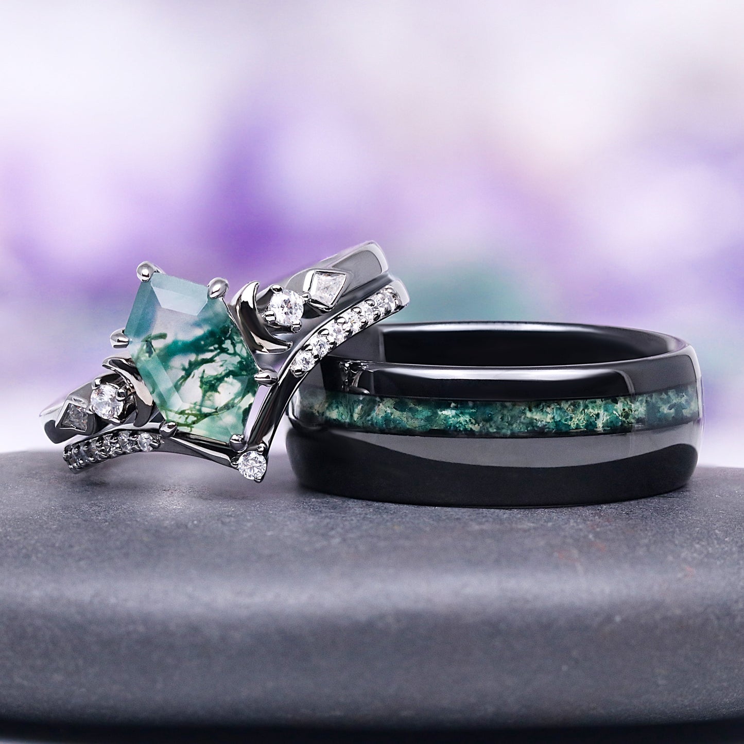 Crushed Moss Agate Men's Wedding Band in Black Tungsten (8mm)