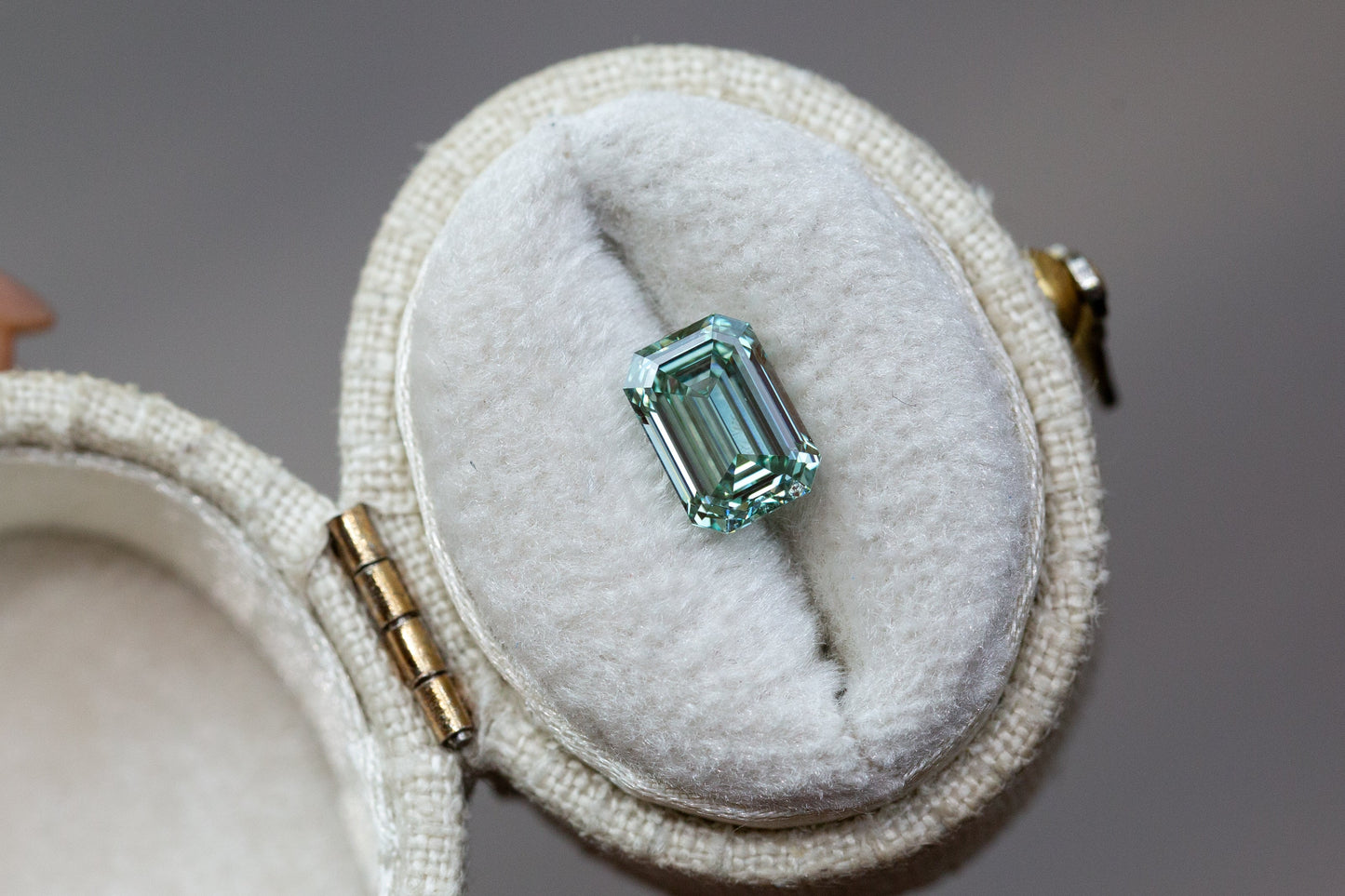 1.50ct Emerald Cut Fancy Vivid Green Lab Diamond, VVS2