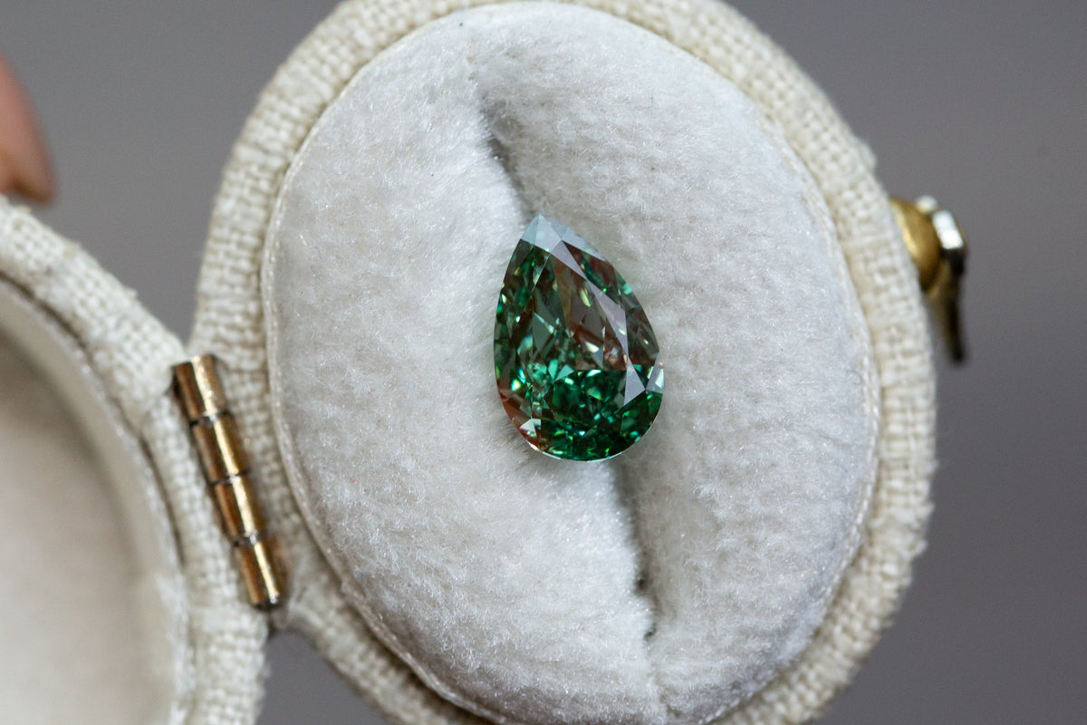 1.72ct Fancy Vivid Green Bi-color Pear Lab Diamond, VVS2