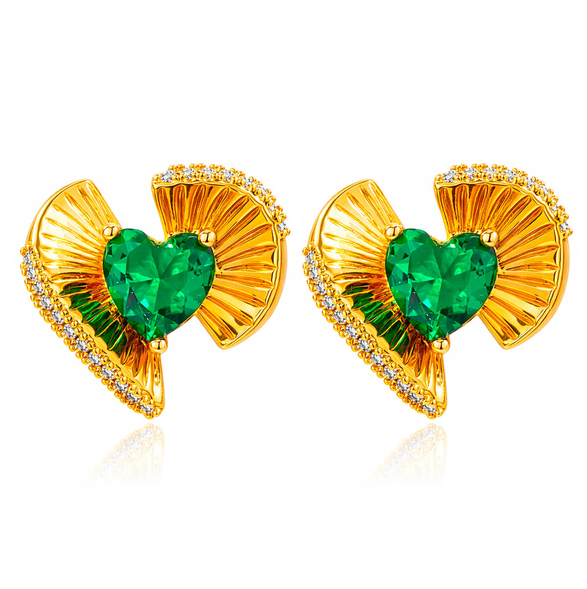 Vintage Green Heart Stud Earrings – Romantic Statement Jewelry