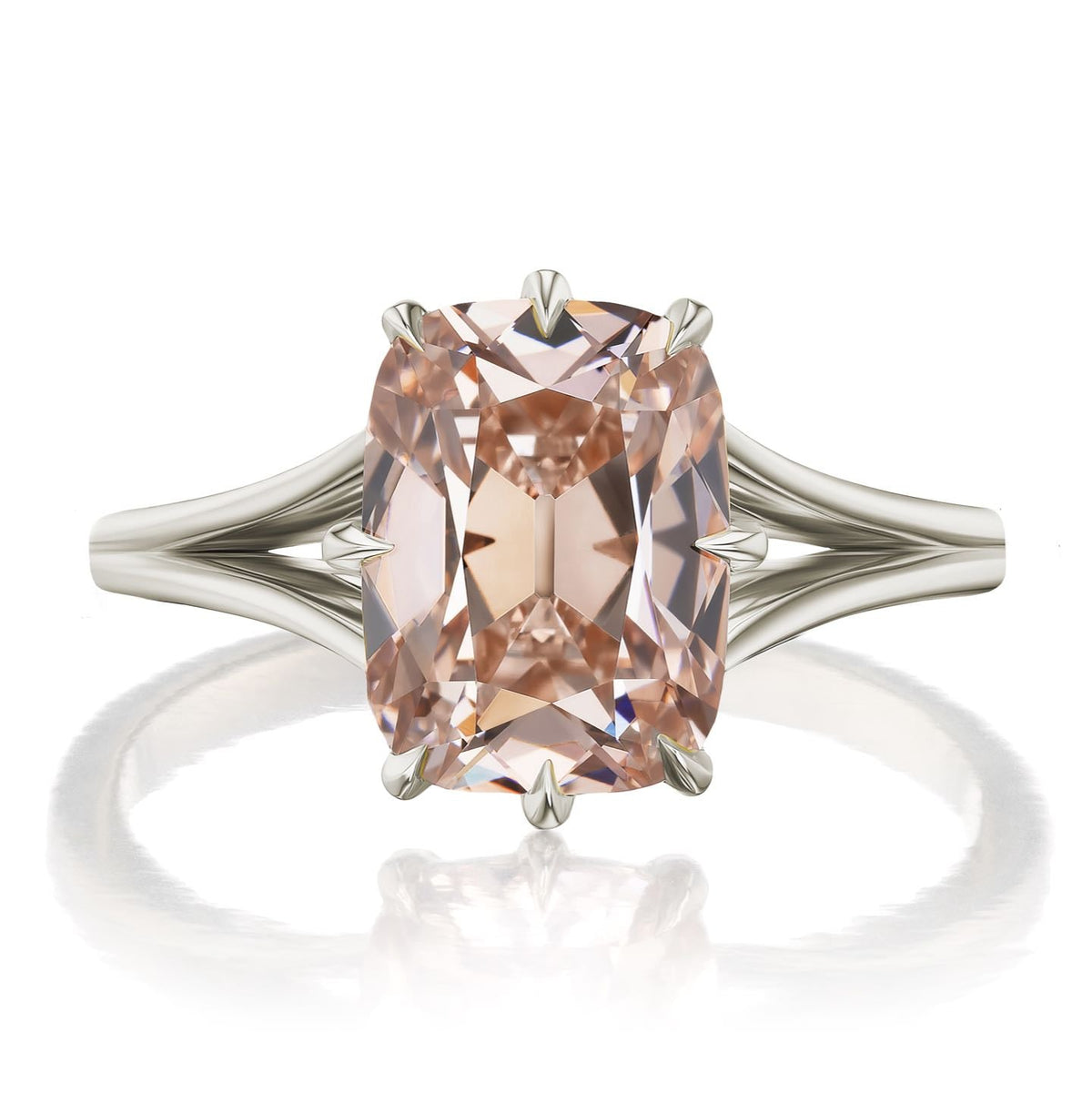 ・Ophelia・Old Mine Cut Cushion Champagne Diamond