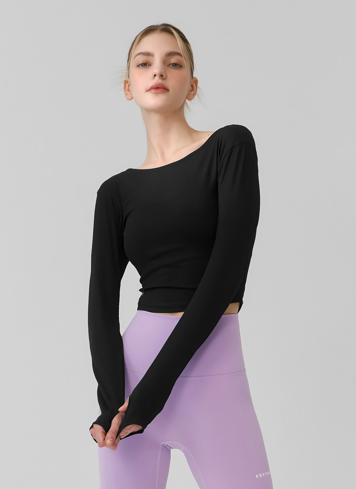 Ribbed Back Slit Fingerhole Long Sleeve