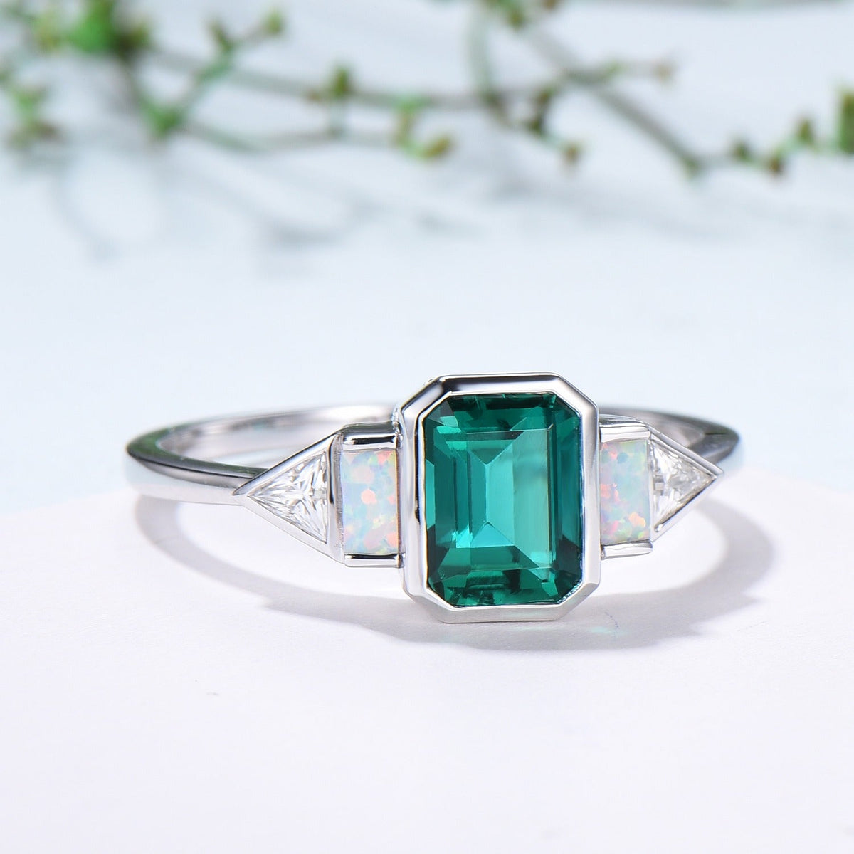 Five Stone Bezel Set Emerald Cut Emerald Engagement Ring Retro Baguette Opal Trillion Moissanite Wedding Ring Vintage Anniversary Ring Women