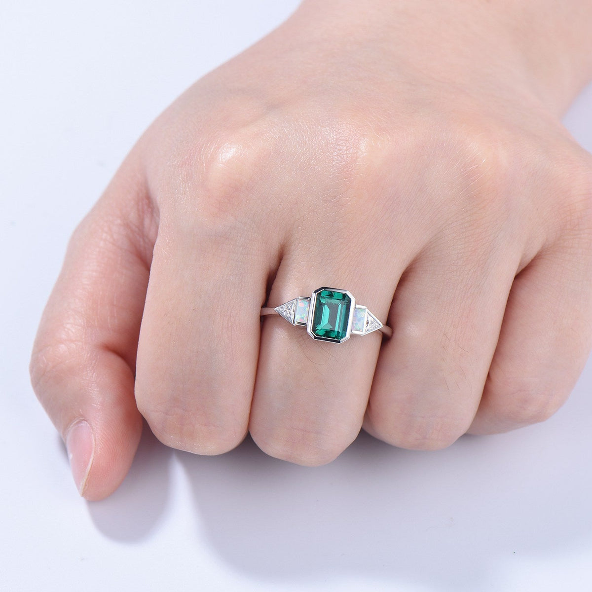 Five Stone Bezel Set Emerald Cut Emerald Engagement Ring Retro Baguette Opal Trillion Moissanite Wedding Ring Vintage Anniversary Ring Women