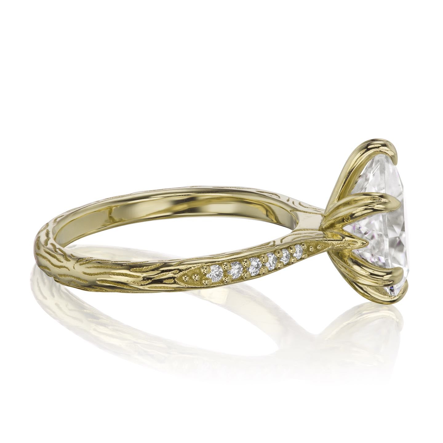 ・FAYE・Pear Moissanite Center, Twig Textured Diamond Band (2.1ct Center)