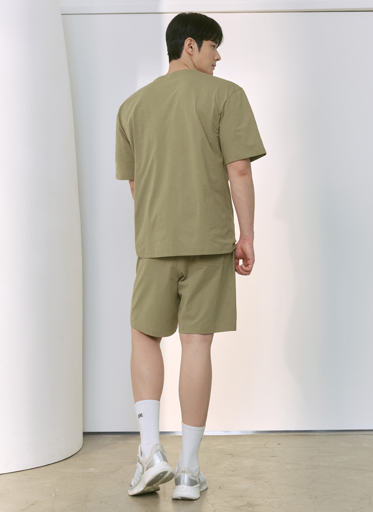 Dynamic Comfort Oversized Short Sleeve