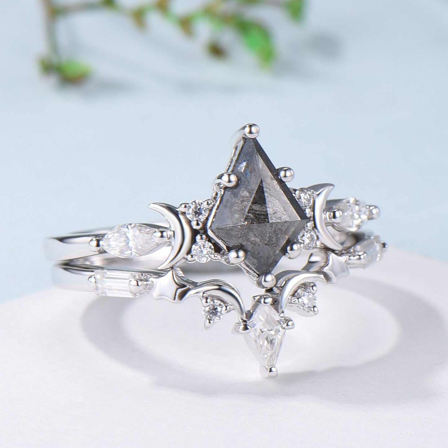 Unique kite cut salt and pepper diamond ring set natural pepper engagement ring 18k white gold bridal wedding set handmade anniversary gift