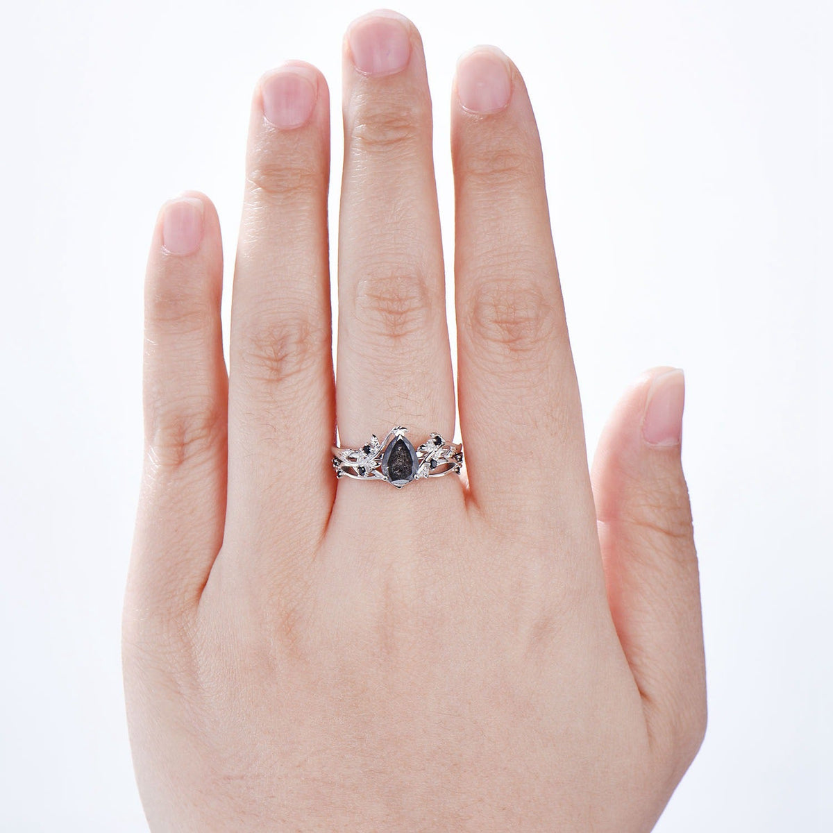 Vintage salt pepper diamond engagement ring pear shaped leaf branch pepper wedding ring set unique nature inspired promise ring for women