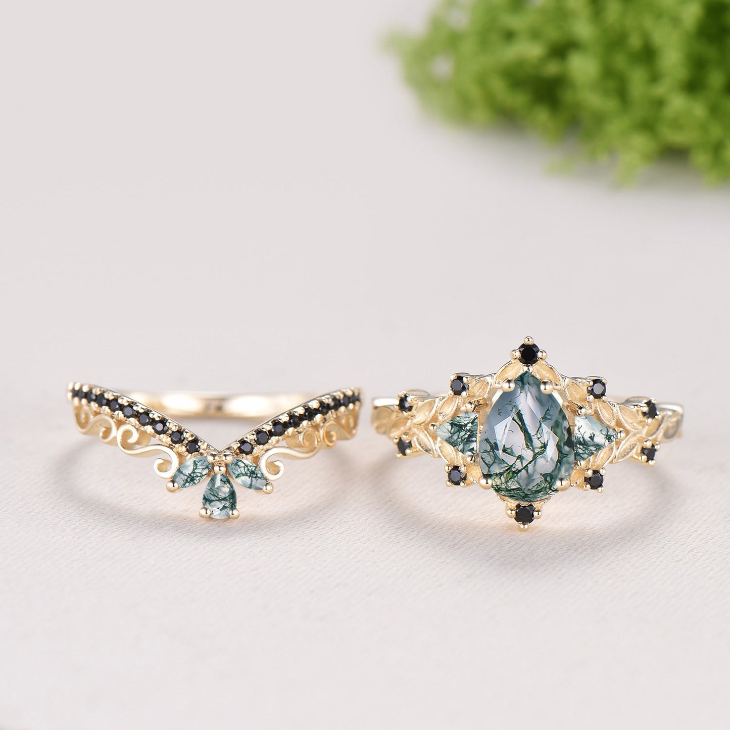 Vintage Pear Shaped Moss Agate Engagement Ring Set | Nature Inspired Leaf Vine Black Spinel Bridal Set | Unique Teardrop Wedding Set For Her