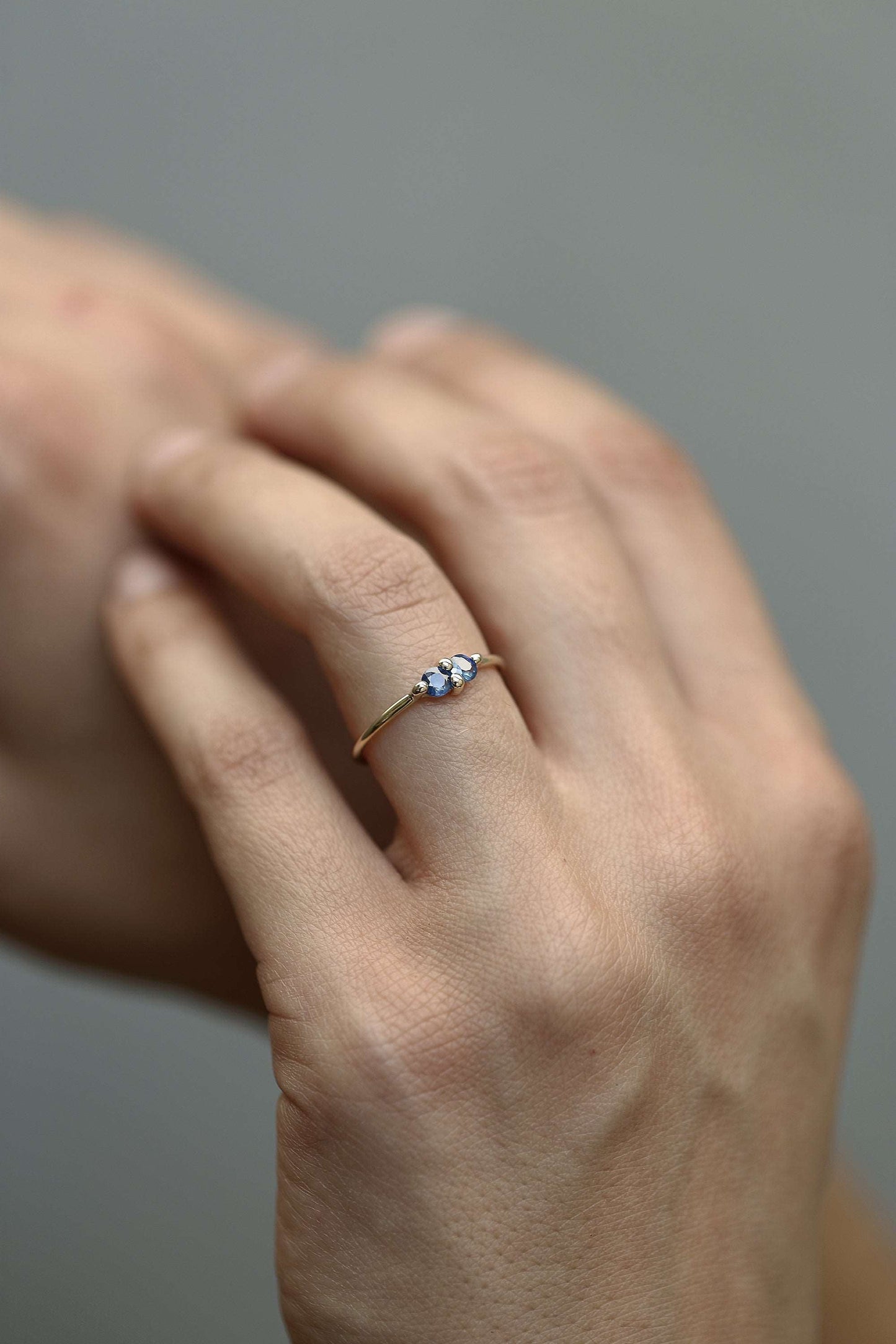 PAIRED SAPPHIRE RING