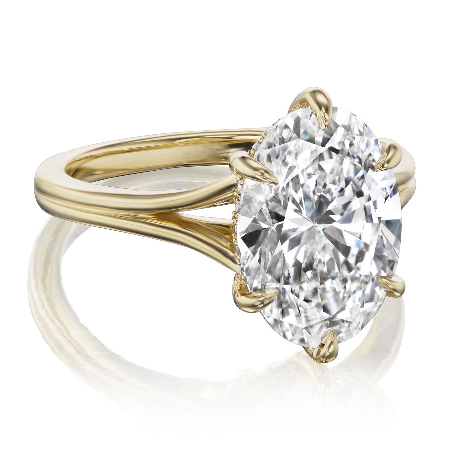 ・Ophelia・Oval Lab-Grown Diamond, Hidden Halo (4.09ct Center)