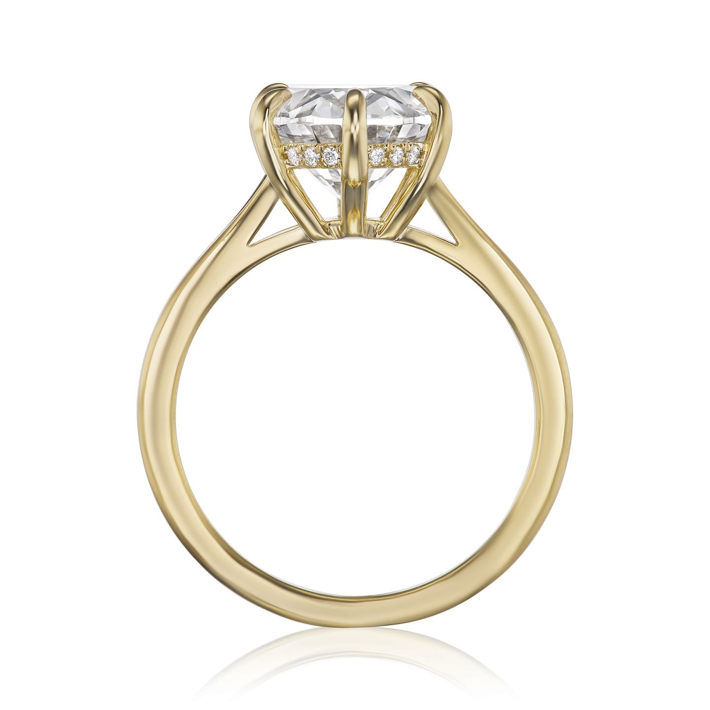 ・Ophelia・Oval Lab-Grown Diamond, Hidden Halo (4.09ct Center)