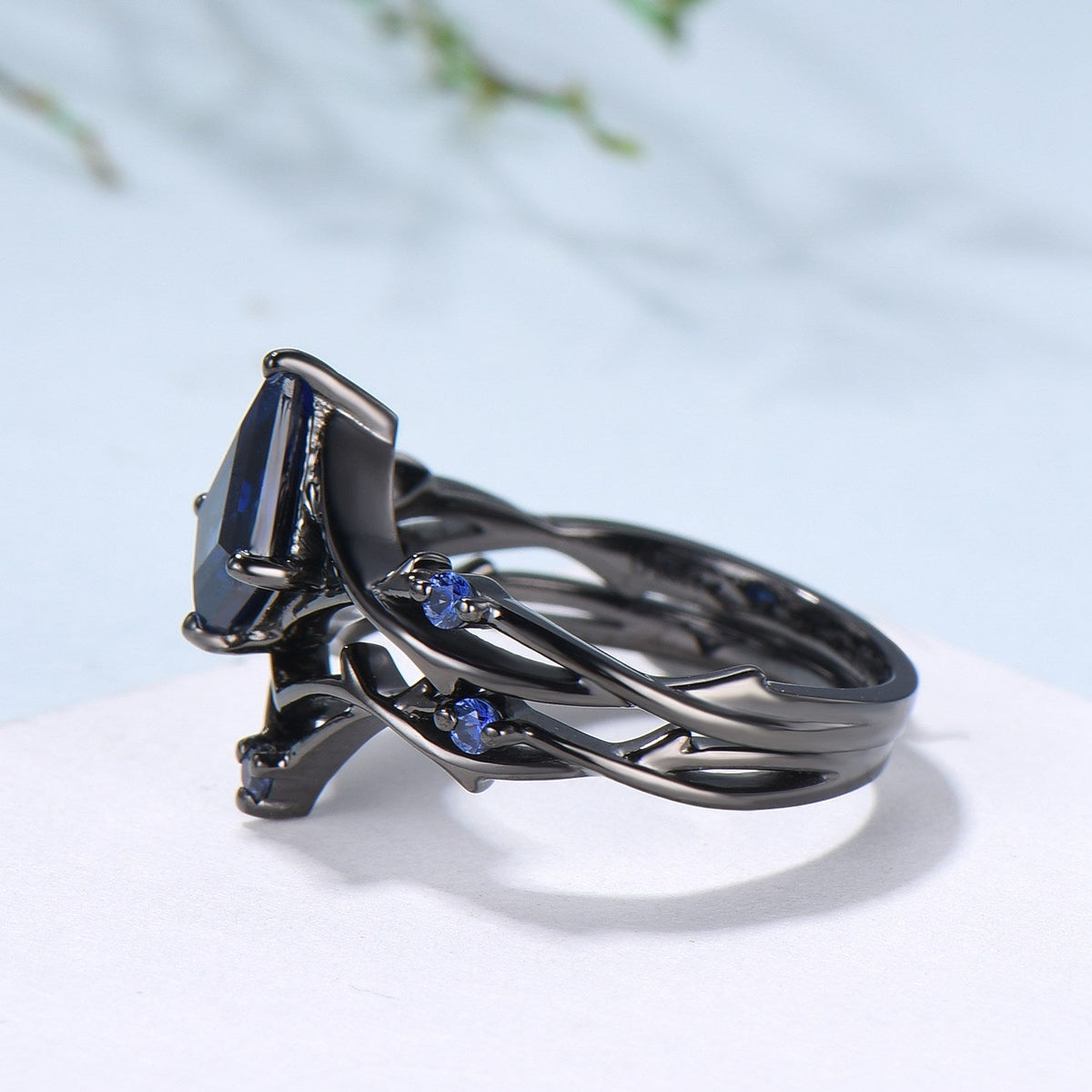 Art Deco black gold blue sapphire engagement ring set split shank kite cut blue sapphire wedding ring elegant anniversary bridal set women