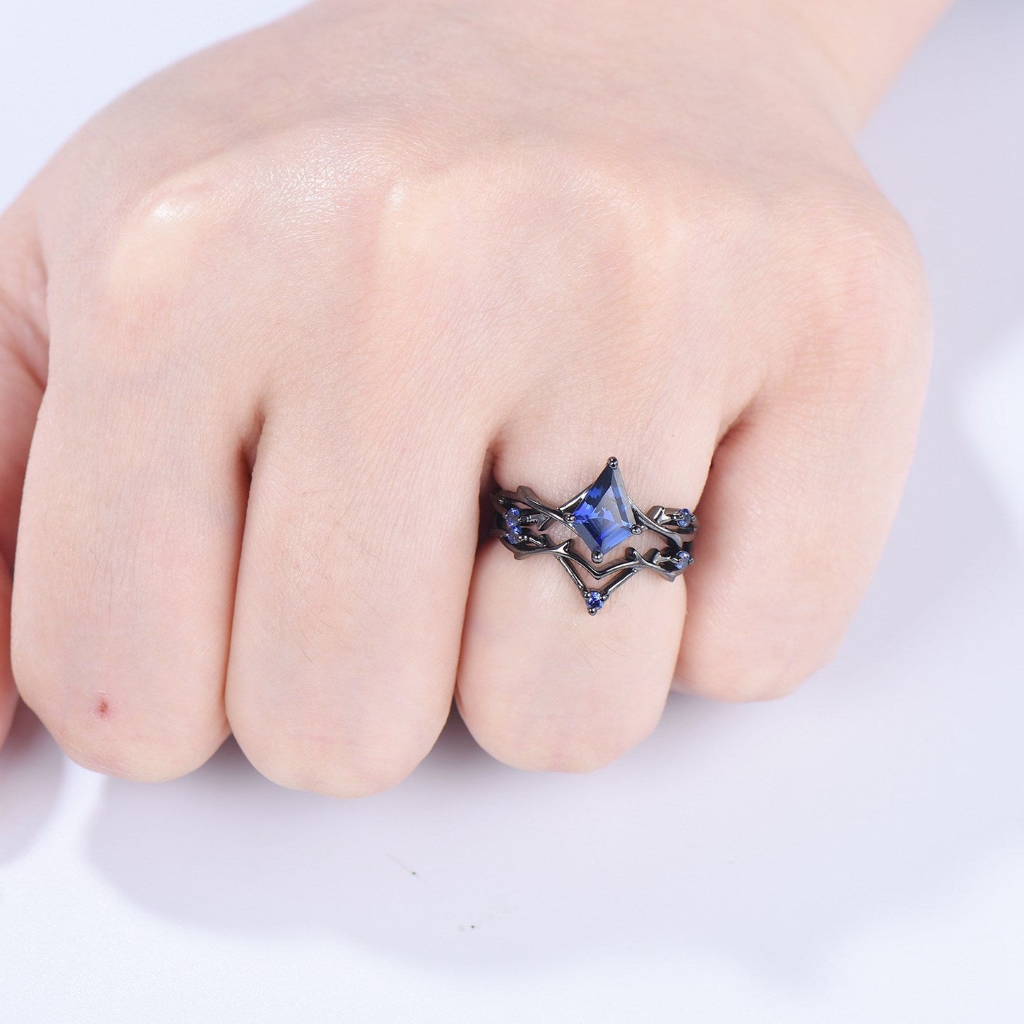 Art Deco black gold blue sapphire engagement ring set split shank kite cut blue sapphire wedding ring elegant anniversary bridal set women