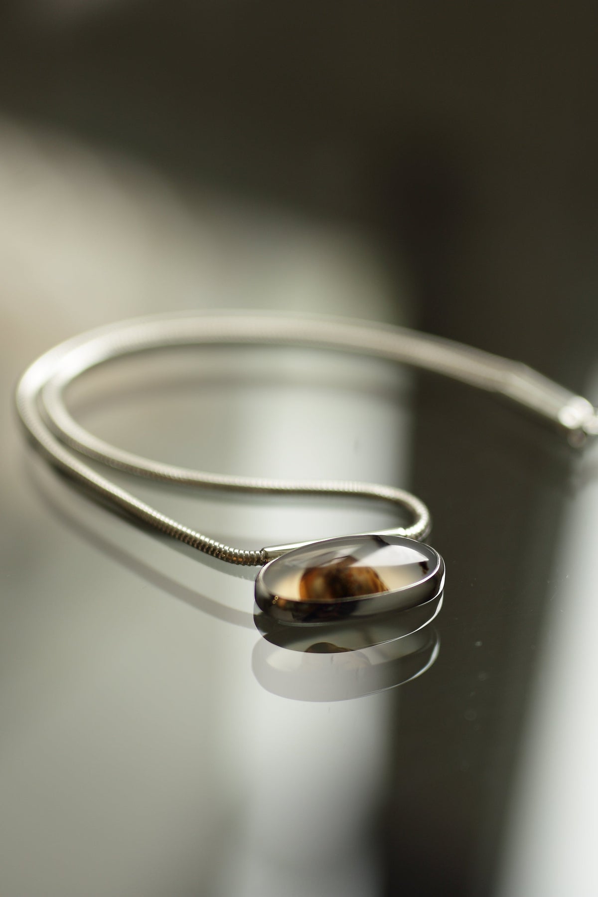 OVAL AGATE NECKLACE