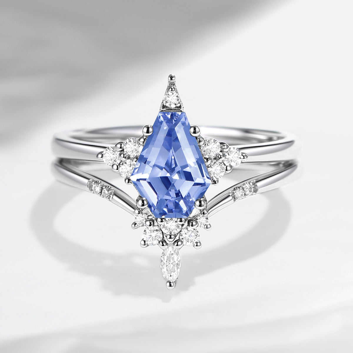 Unique Coffin Lab Cornflower Sapphire Star Cluster Engagement Ring Set 2pcs - Coffin Kite