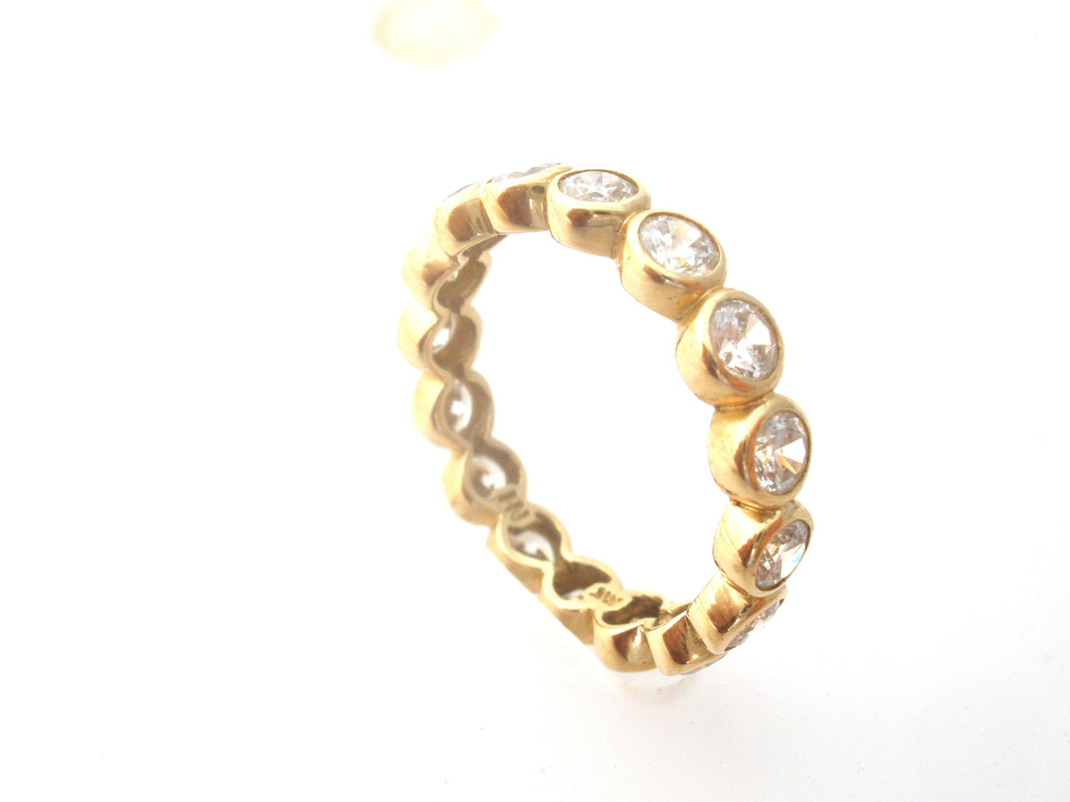 14K Gold Eternity Ring Cubic Zirconia Size 9