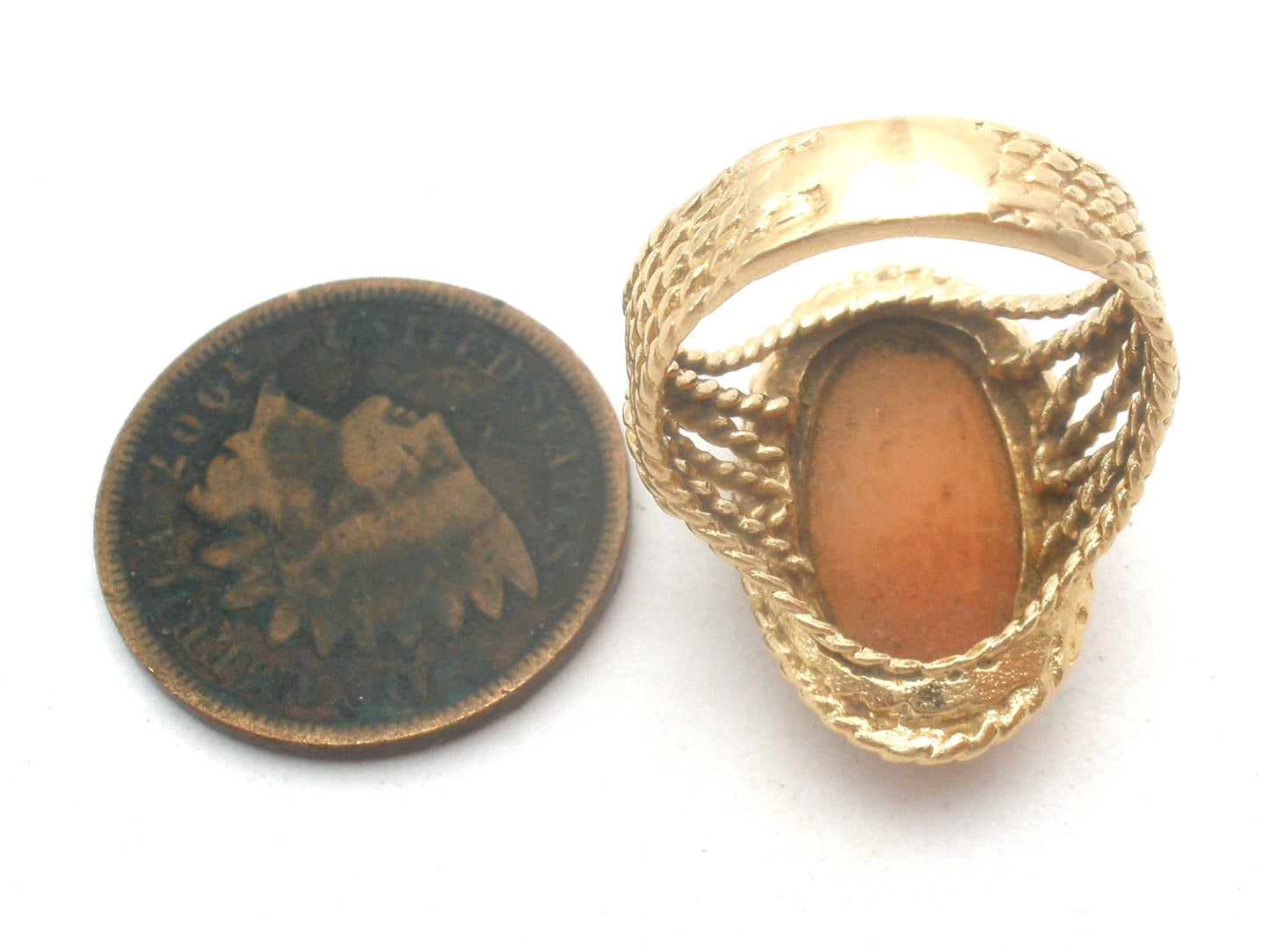 14K Gold Shell Cameo Ring Size 4