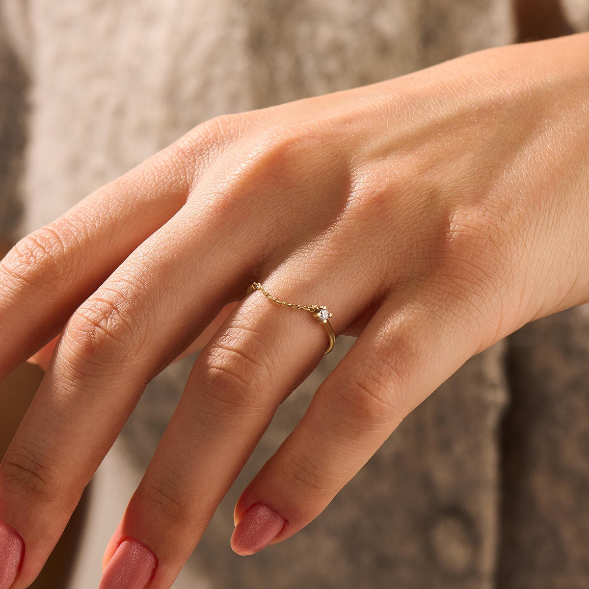 14k Solid Gold Diamond-Accented Open Chain Ring – Women's Minimalist Stackable Link Band, Everyday Girlfriend Gift