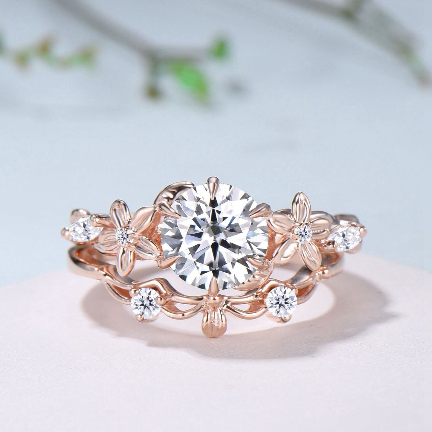 Unique 1 Carat Round Brilliant Lab Grown Diamond Ring Flower Moissanite Engagement Ring Rose Gold Bridal Nature Inspired Wedding Bridal Set
