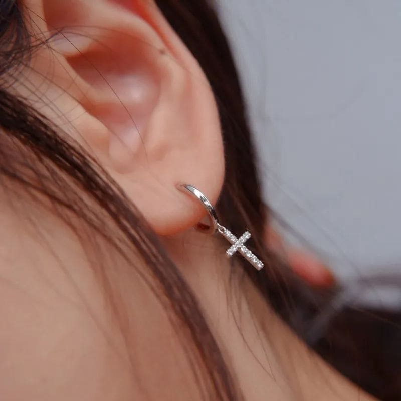 Sparkling Cross Round Cut Earrings In Sterling Silver
