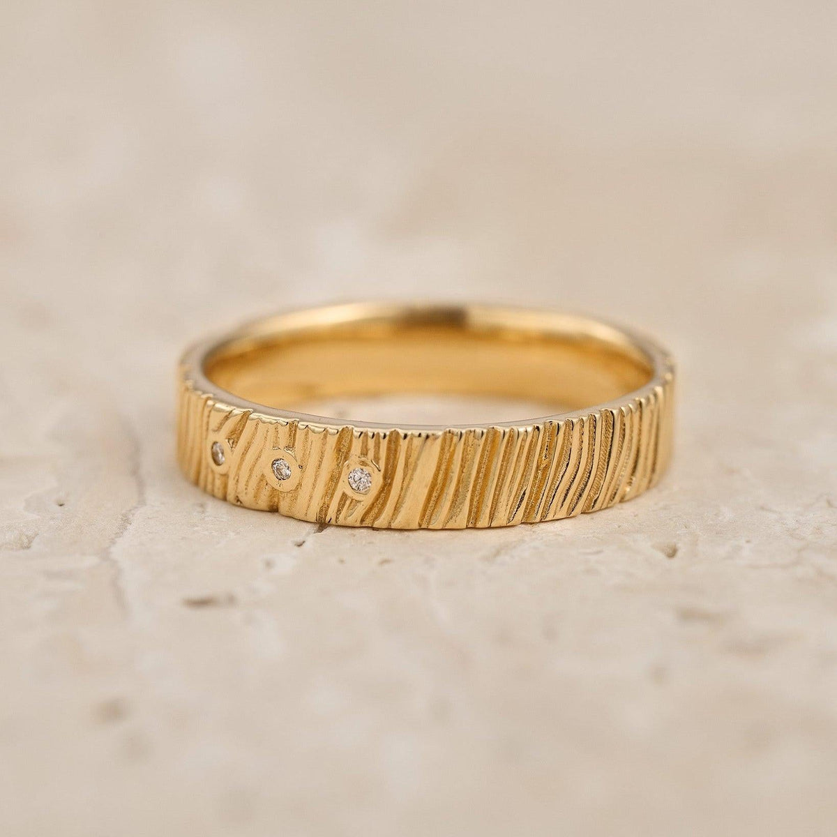 Orion's Grain | Wood Texture Diamond Band