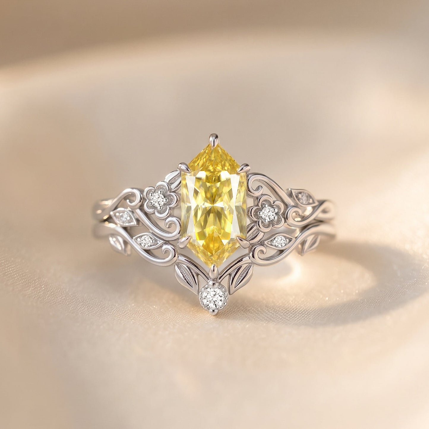 Luminous Reverie - Dutch Marquise Yellow Moissanite Flower Vintage Engagement Ring Sets 2pcs - Laurel