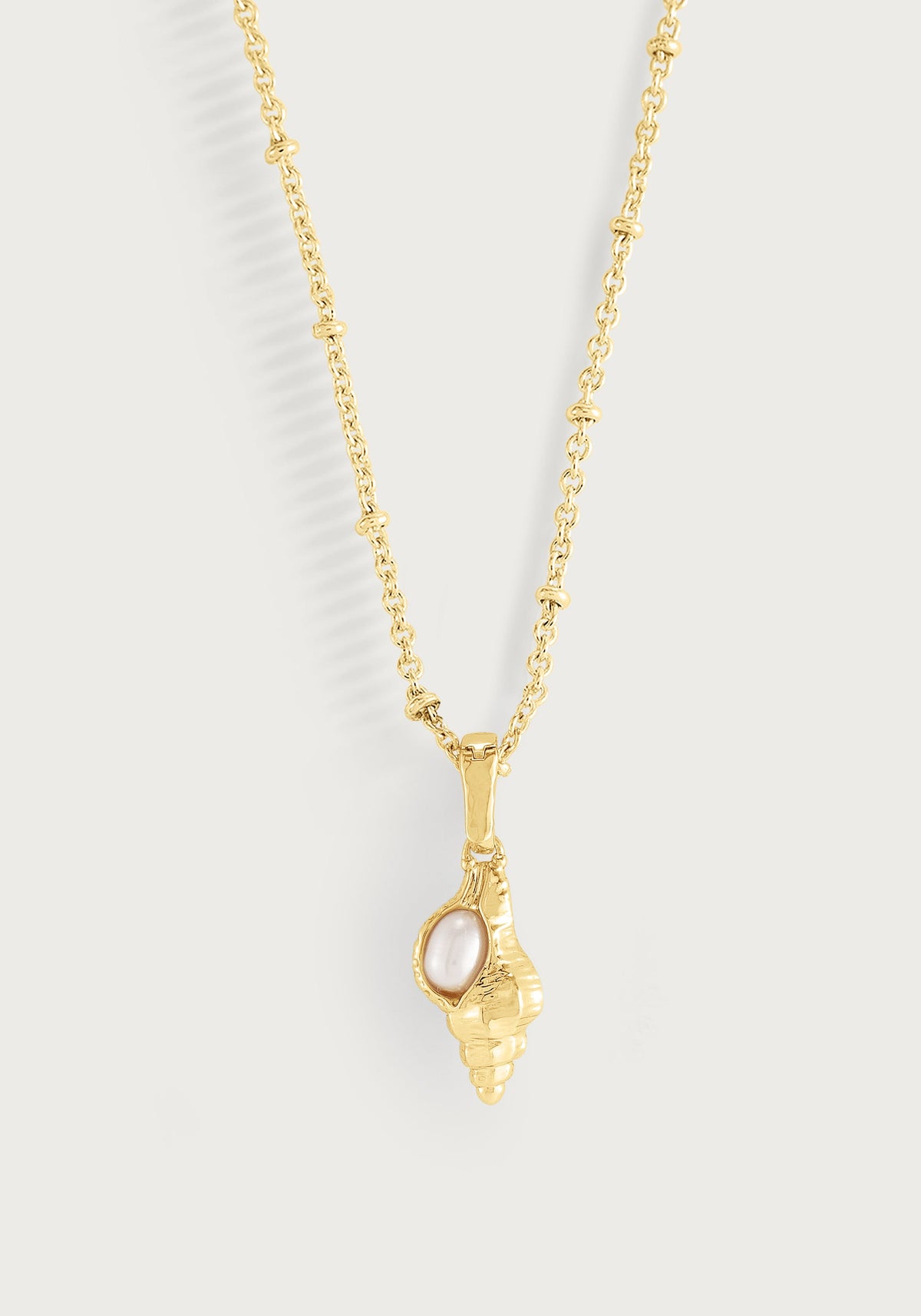 Milos Shell With Pearl Charm