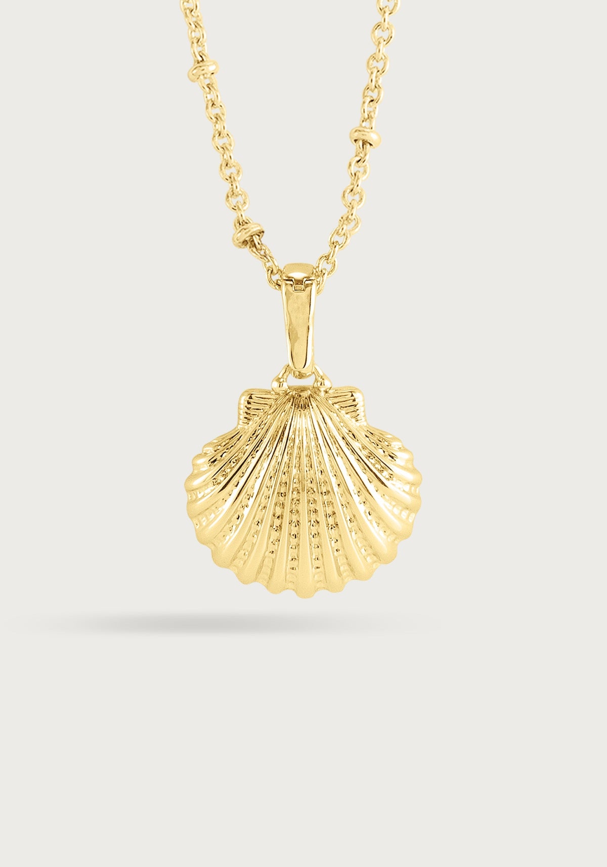 Milos Scallop Shell Charm