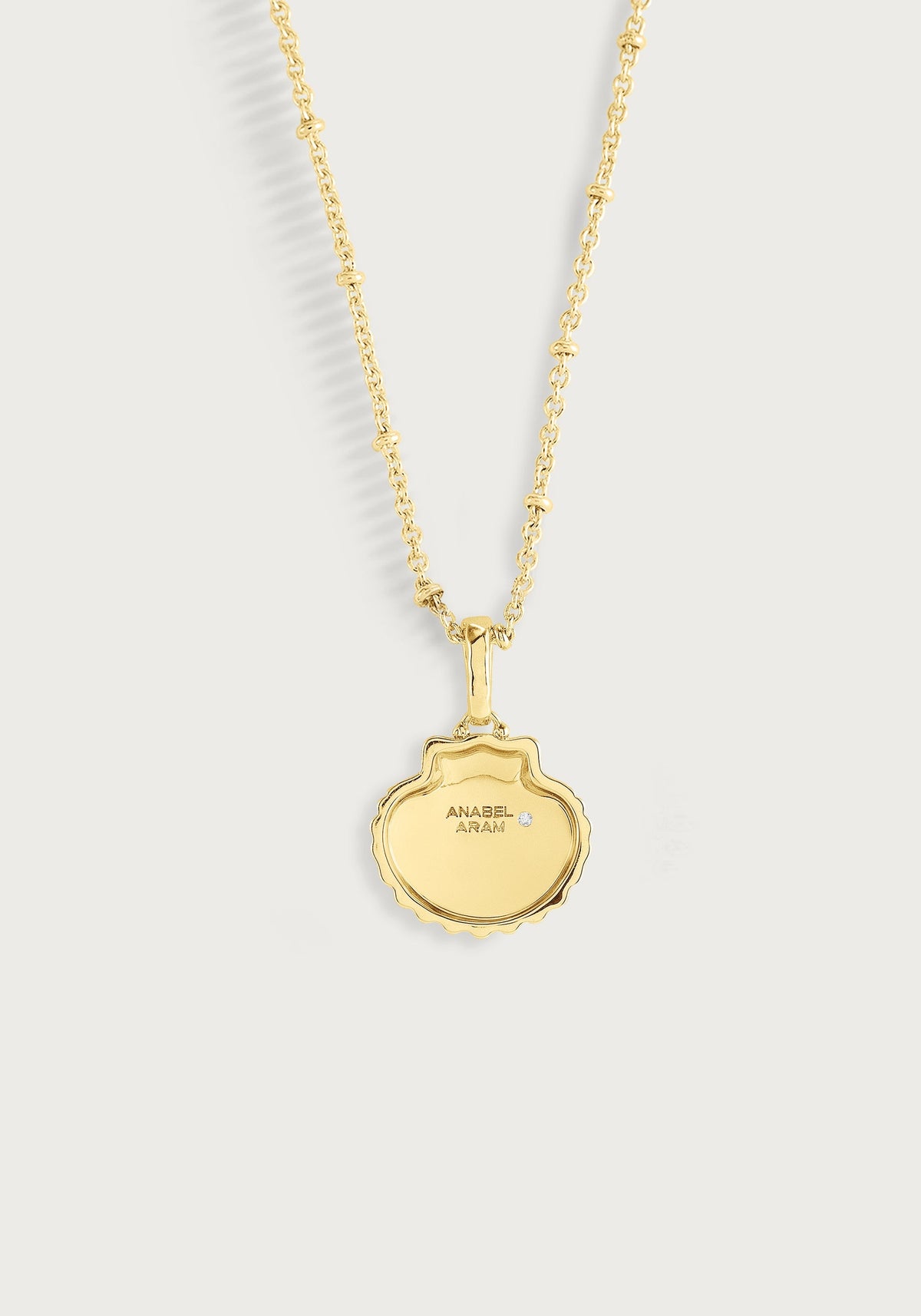 Milos Scallop Shell Charm