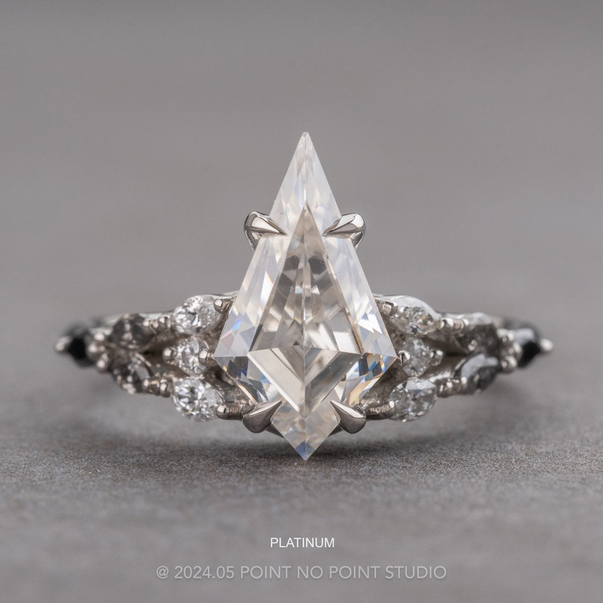 Kite Lab Diamond Engagement Ring, Ombre Winnie Setting