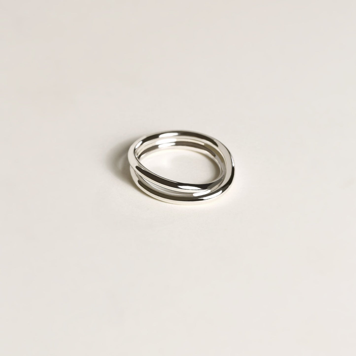 MEDIUM INFINITE RING